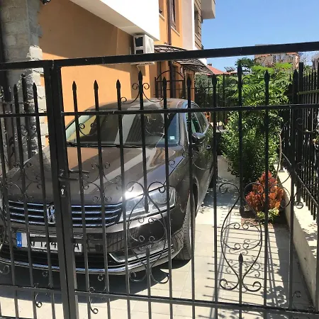 Sunrise A1, Sarafovo Daire *