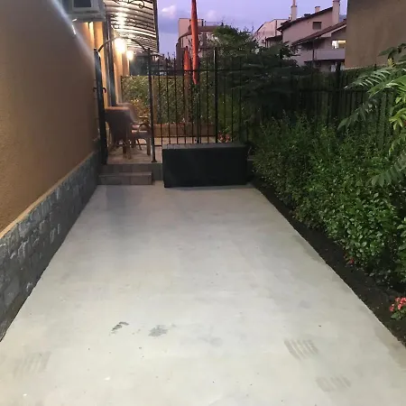 Sunrise A1, Sarafovo Daire *